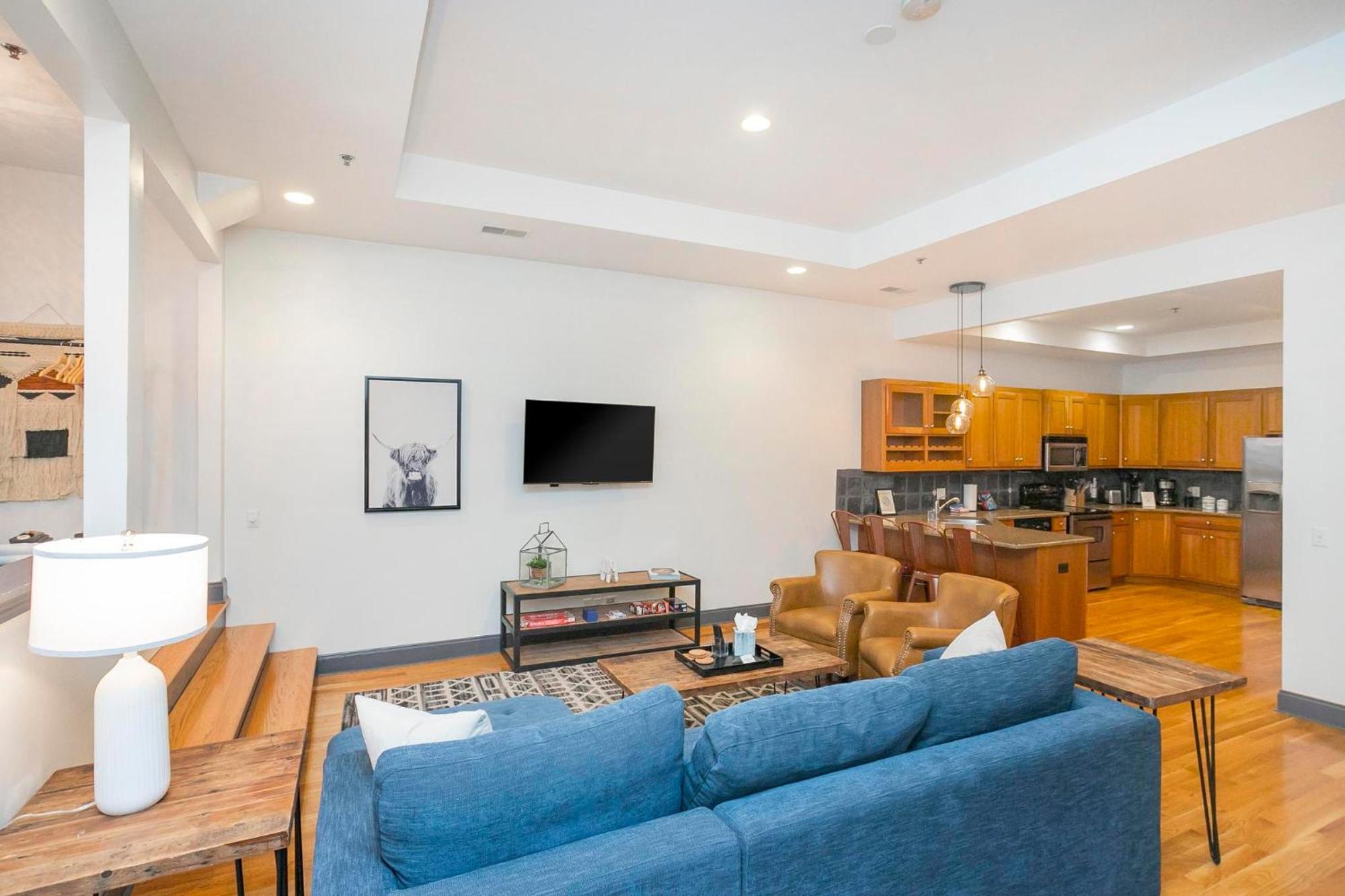Loft Literally On Broadway Live Music & Bars Нэшвилл Экстерьер фото